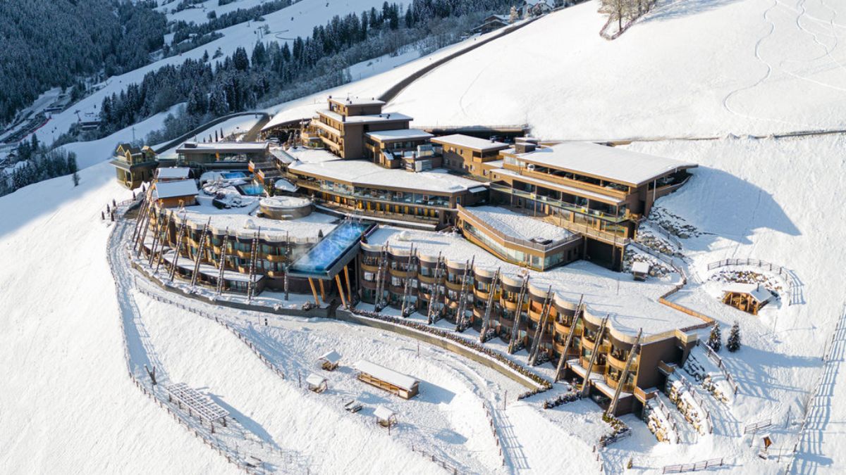 Alpine Panorama Hotel, 5 Star Luxury In The Mountains image 4