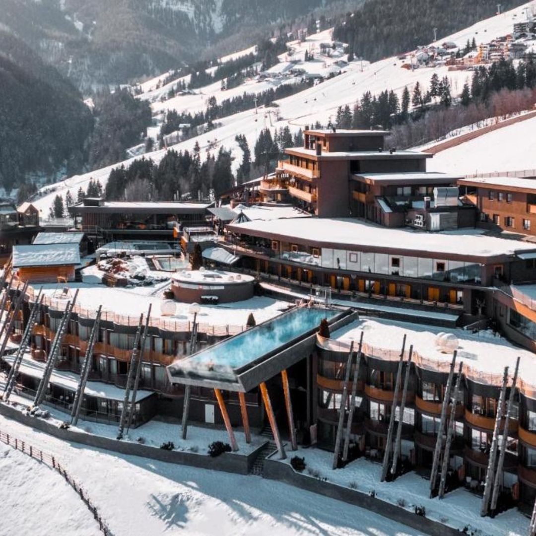 5 Star Luxury Italian Spa Break for Two At Iconic Resort